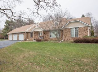 4006 Jersey Ridge Rd, Davenport, IA 52807