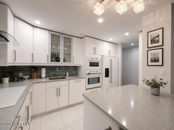 1 Greene St APT 109, Jersey City, NJ 07302