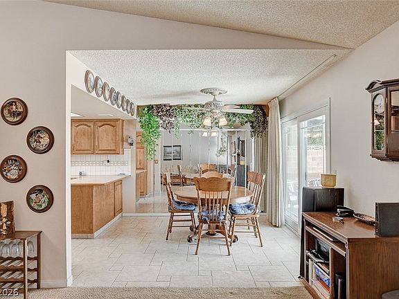 4th image of 647 Del Prado Dr