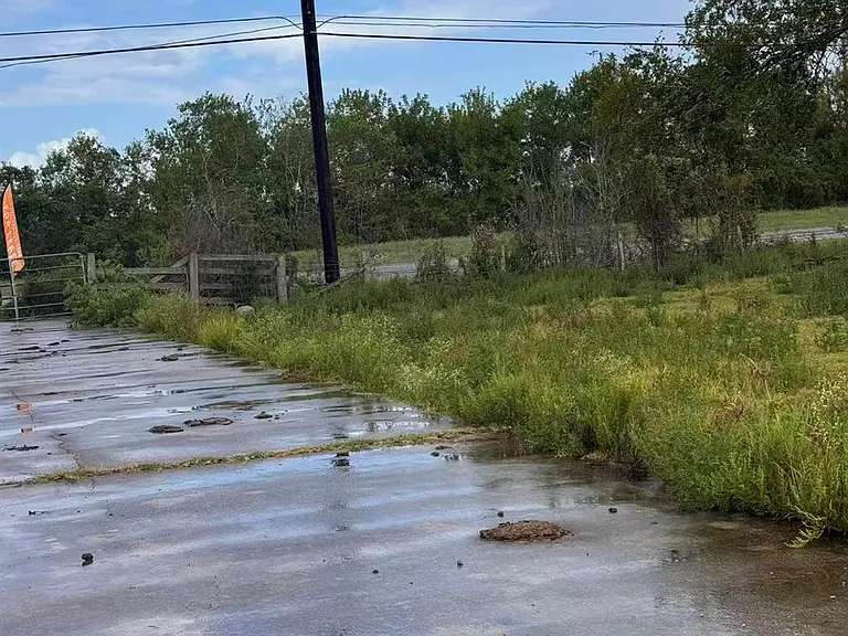 0 FM 521 Hwy N — Photo 17
