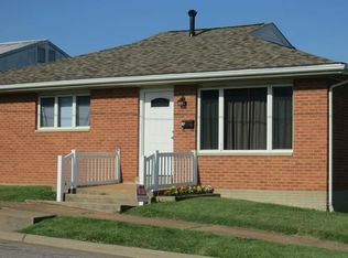 107 N Church St, Waterloo, IL 62298