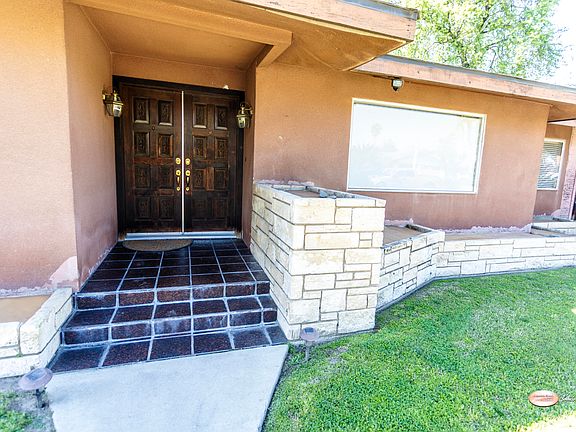 4th image of 1019 N Manor Drive