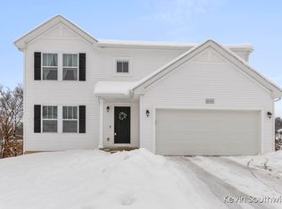 10840 Autumn Oak Dr SE, Lowell, MI 49331
