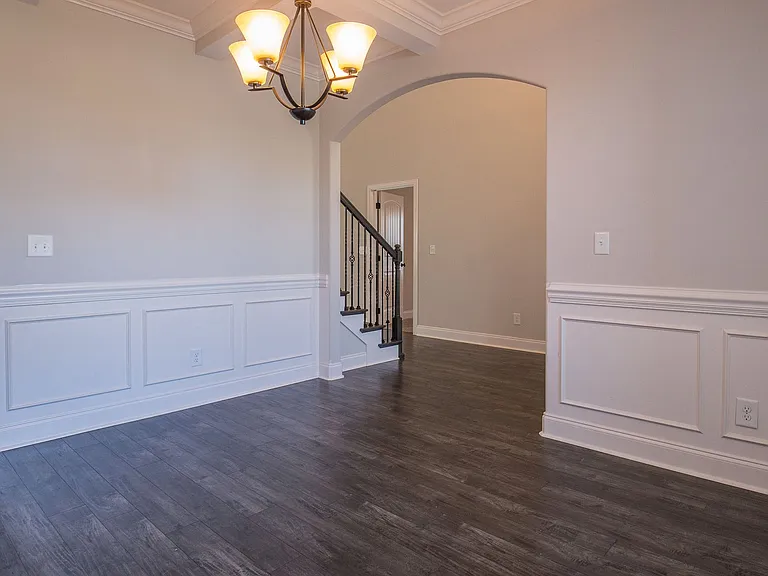 144 Thomas Traylor Ln — Photo 8