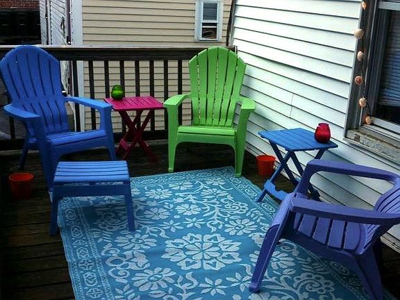 Outdoor Sitting Area (2)