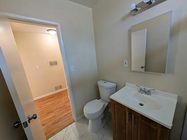 4670 W El Segundo Blvd #B — Photo 3