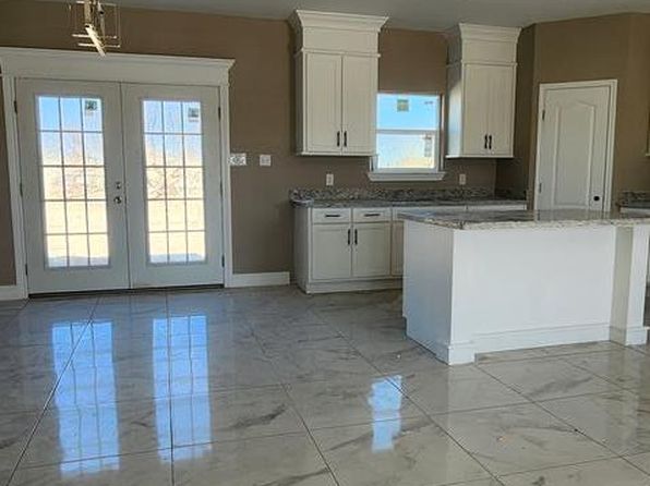3194 Palma St, Eagle Pass, TX 78852
