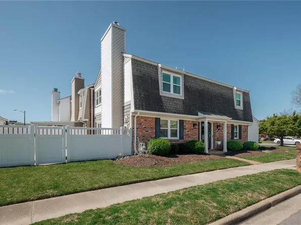 4501 Sir Johns Ln, Virginia Beach, VA 23455