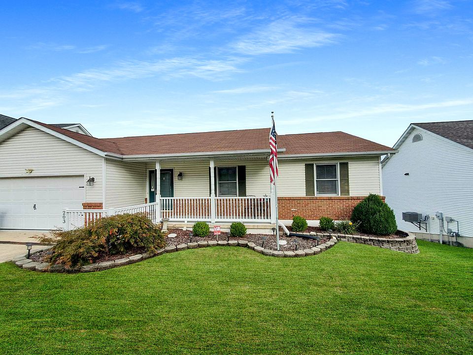 1st image of 203 Wenona Dr