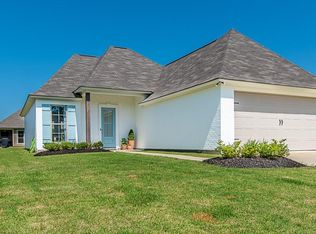 607 Highland Creek Rd, Pineville, LA 71360