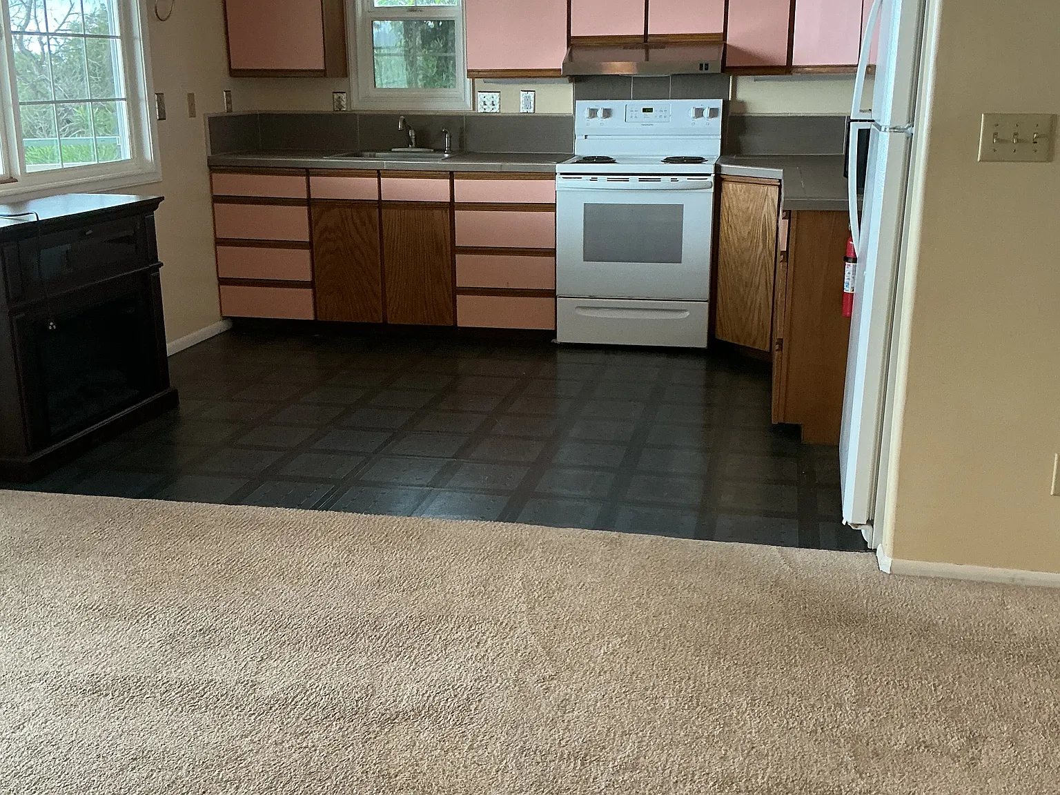 1 bed, 650 sqft, $2,300 — Photo 4