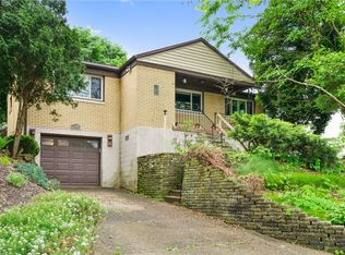 714 E 9th Ave, Homestead, PA