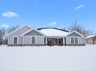 1709 Ashwood Dr, Jasper, IN 47546