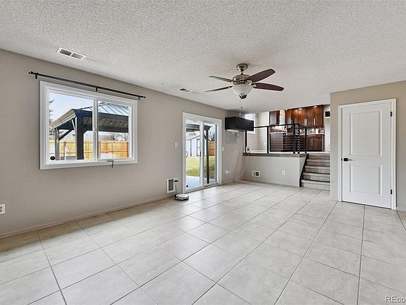 3rd image of 687 E Phillips Drive N