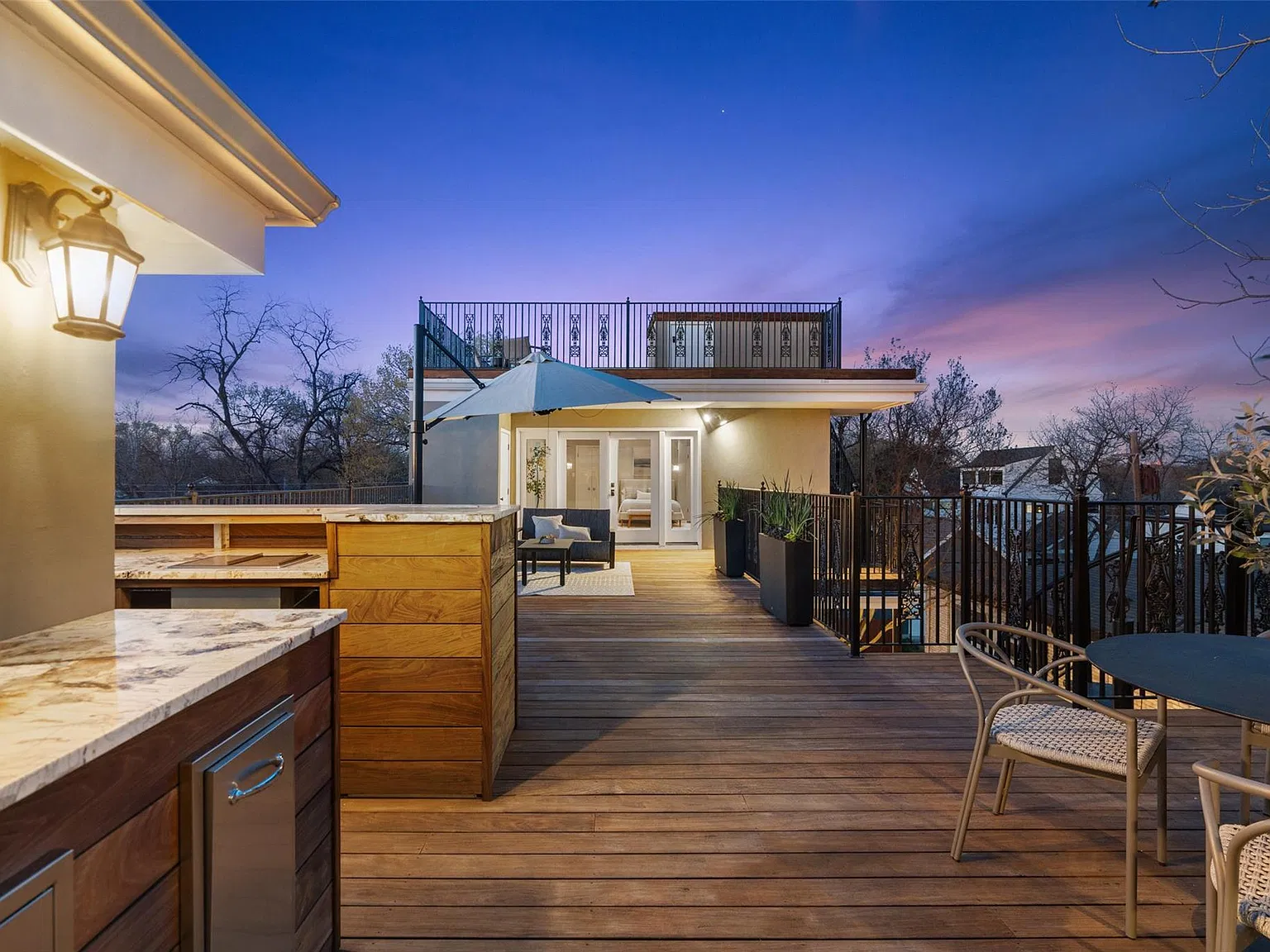 5 bed, 5.5 bath, 4524 sqft, $14,000 — Photo 3