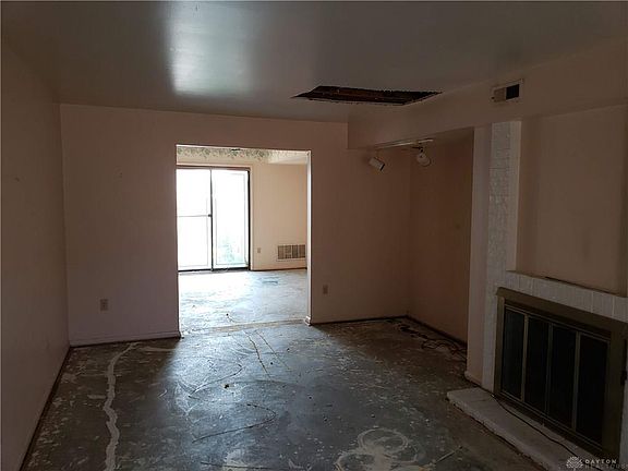 4th image of 4523 Lansmore Dr