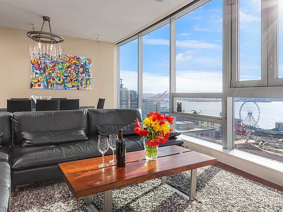 4th image of 1521 2nd Ave APT 804