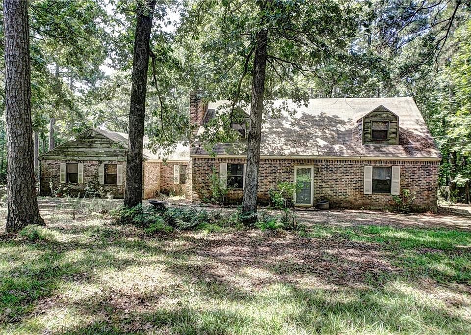 1st image of 256 White Oak Ln