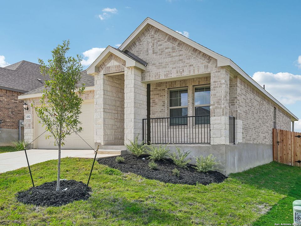 1st image of 12922 Lusi Lane