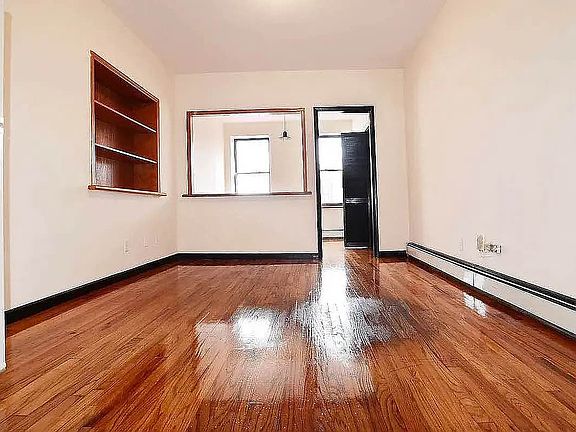 4th image of 98 Orchard St APT 4B