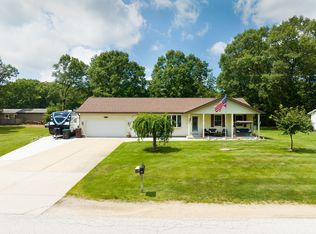 265 N Mararebecah Ln, Muskegon, MI 49442