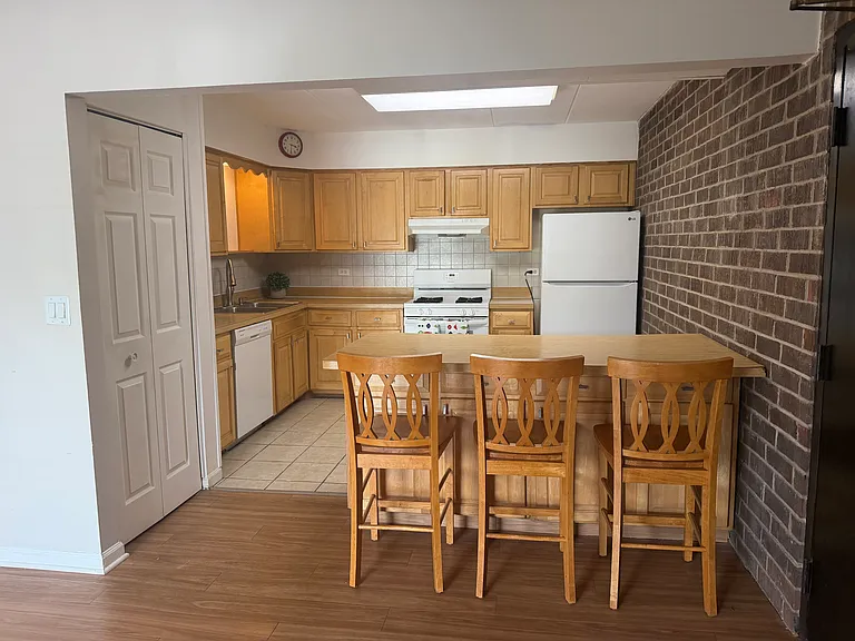 248 E Bailey Rd #1E — Photo 5