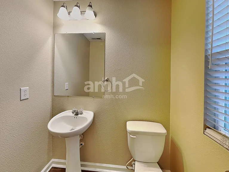 897 Sunvista Dr — Photo 11