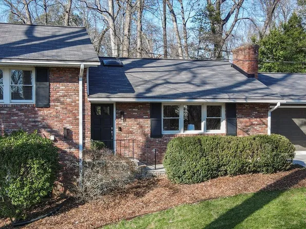 518 Timberland Dr, Sandy Springs, GA 30342