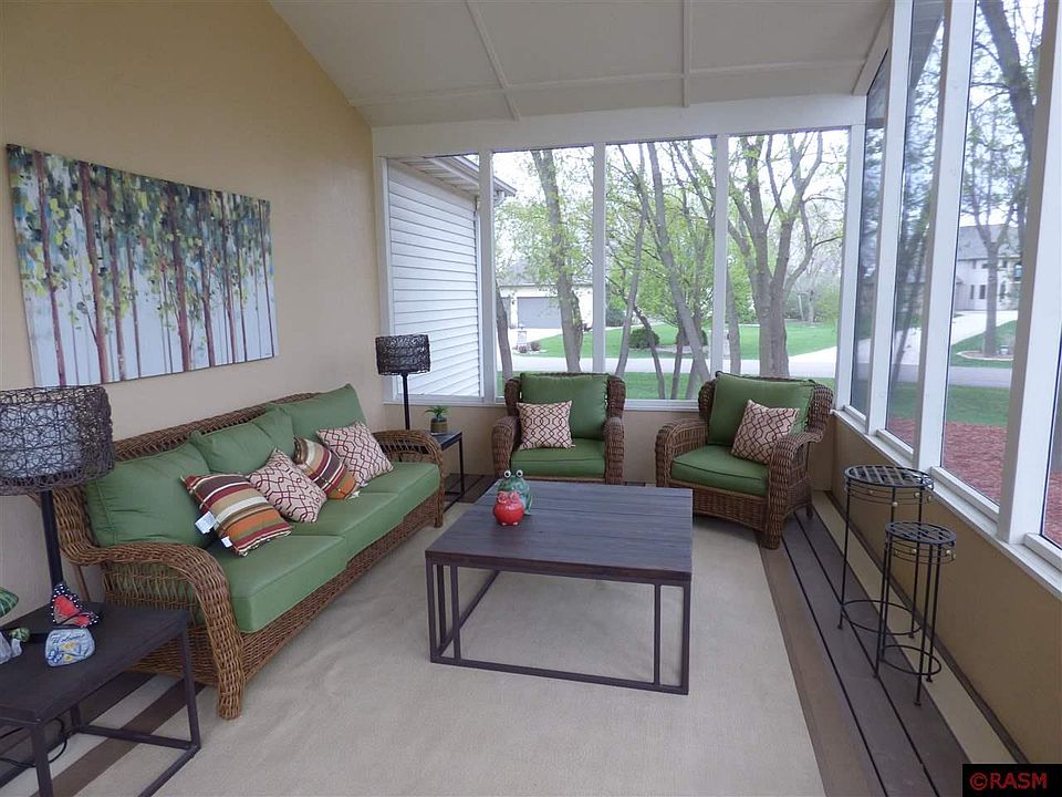 1st image of 275 Joray Dr