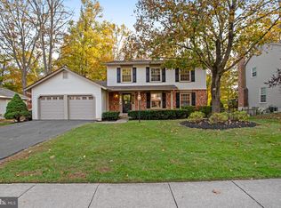 9210 Rockefeller Ln, Springfield, VA 22153