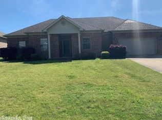 13 Brandon Ct, Cabot, AR 72023