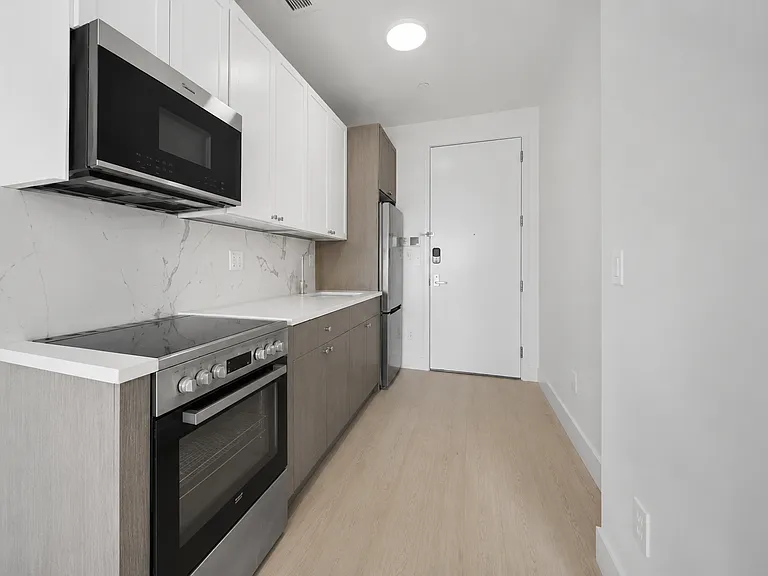 833 Maple St #5C — Photo 3