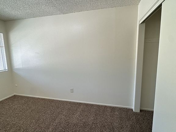 4th image of 2424-2430 S Sallee St #2426