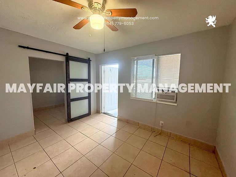 100 NW 30th Ave #8 — Photo 5