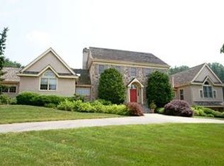 27 Nine Gates Rd, Chadds Ford, PA 19317