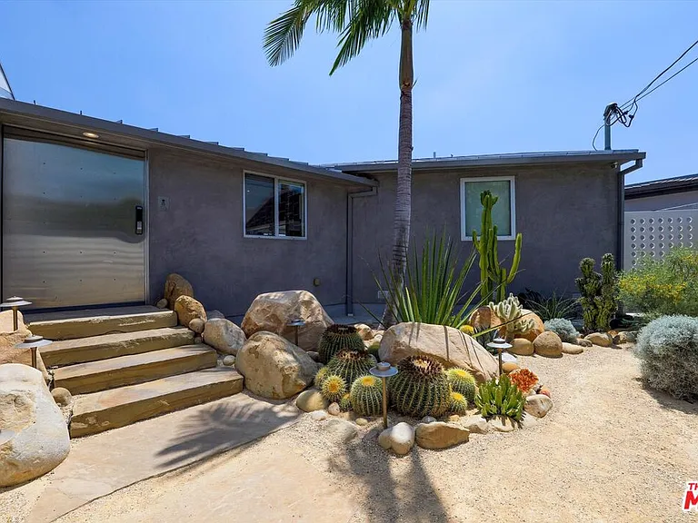 11001 Wrightwood Pl — Photo 4