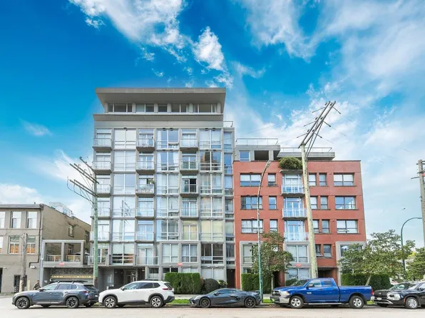 919 Station St #306, Vancouver, BC V6A 4L9