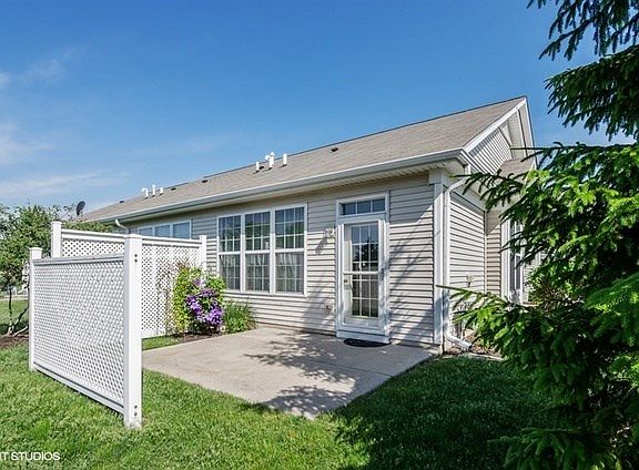 3rd image of 13339 Red Alder Ave