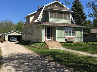 910 Joseph St, Hawley, MN 56549