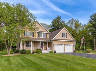 71 Wells Dr, Tewksbury, MA 01876