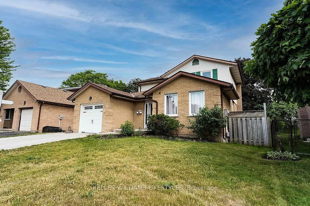 4 bed, $2,750 — Photo 2