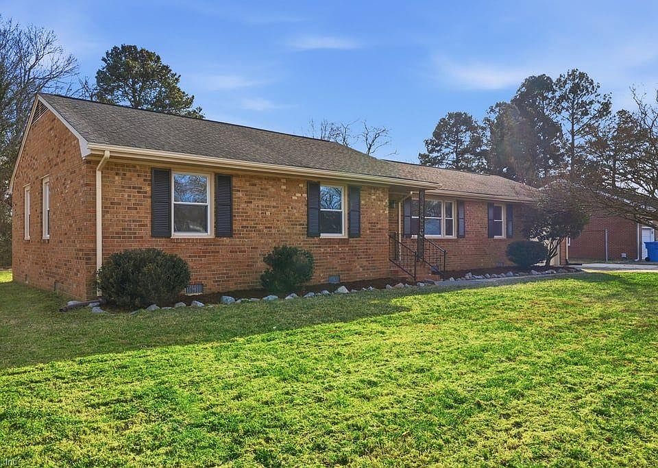 1st image of 2617 N Elizabeth Harbor Dr