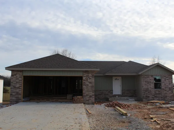 306 E Rosalie Street, Strafford, MO 65757