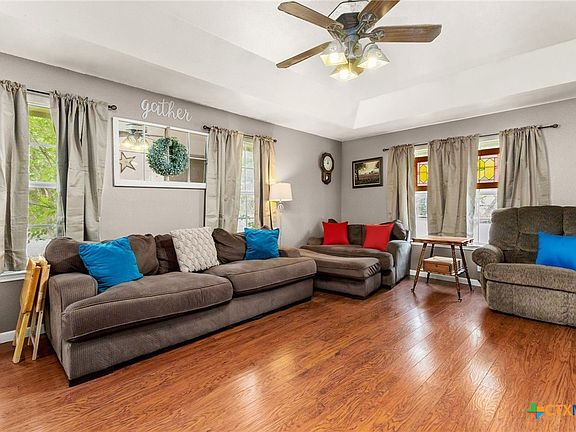 3rd image of 1567 Kimberly Dawn Dr
