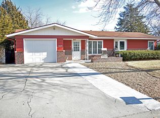 1809 Crestview Dr, Concordia, KS 66901