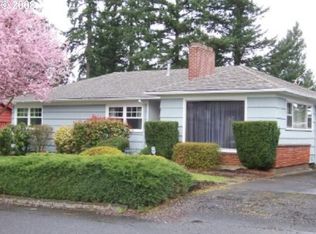 11535 SE Hawthorne Blvd, Portland, OR 97216