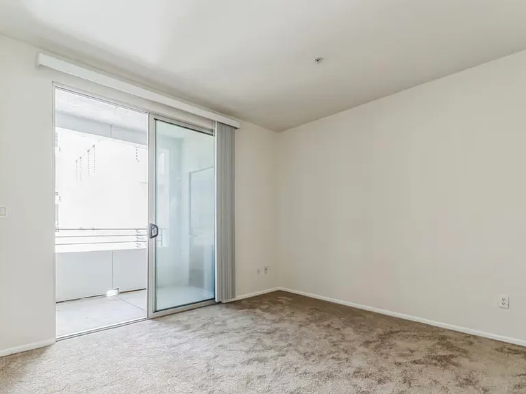 6400 Crescent Park E — Photo 5