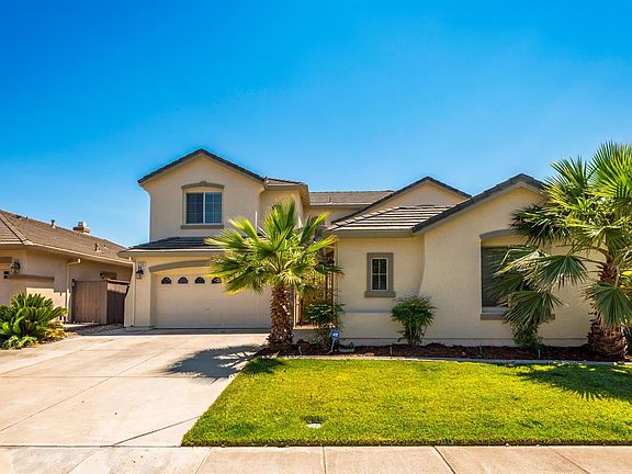 2nd image of 9760 McKenna Dr