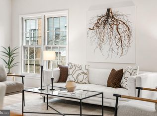 9611 Scotch Haven Dr, Vienna, VA 22181