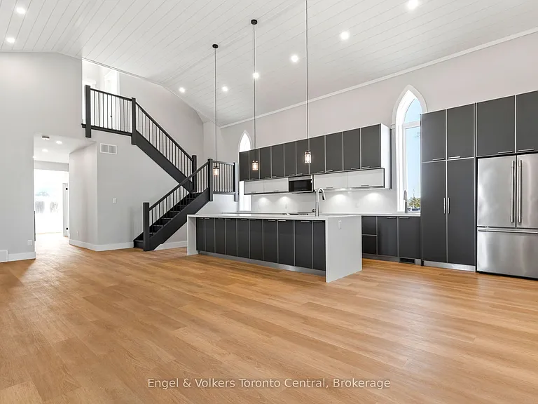 57 Crawford St — Photo 12